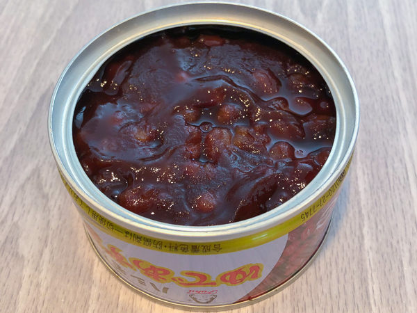 Chunky Azuki red bean paste, Koshi-an, in the can