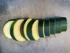 Slicing zucchini for katsu